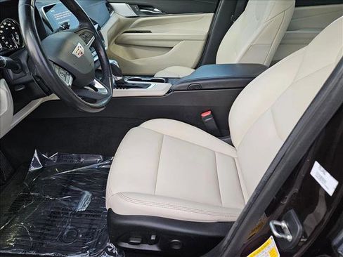 Used 2021 Cadillac CT4 Luxury w/ Sun And Sound Package image 16