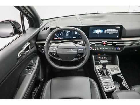 New 2026 Kia Sportage X-Line w/ X-Line Technology Package image 13