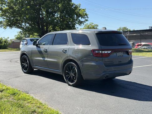 Used 2019 Dodge Durango GT w/ Blacktop Package RWD image 3