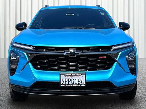Used 2025 Chevrolet Trax RS w/ Sunroof Package FWD image 22