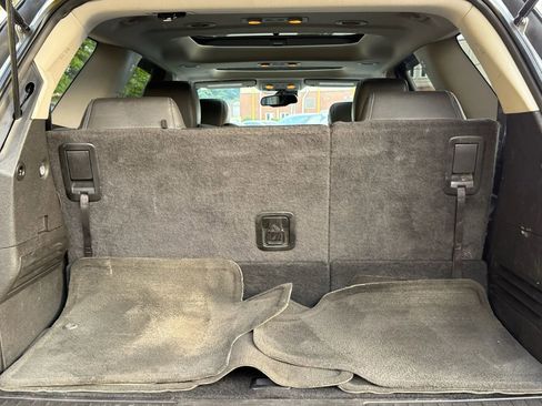 Used 2015 GMC Acadia SLT image 28