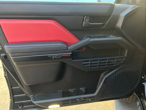 Used 2025 Toyota Tacoma TRD Pro image 21