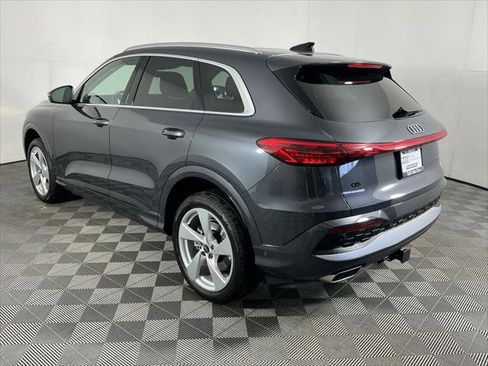 Certified 2025 Audi Q5 Premium Plus w/ Premium Plus AWD/4WD image 6
