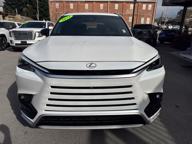Used 2024 Lexus TX 500h AWD w/ Technology Package image 3