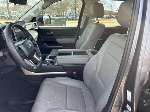 Used 2024 Toyota Tundra Limited image 14