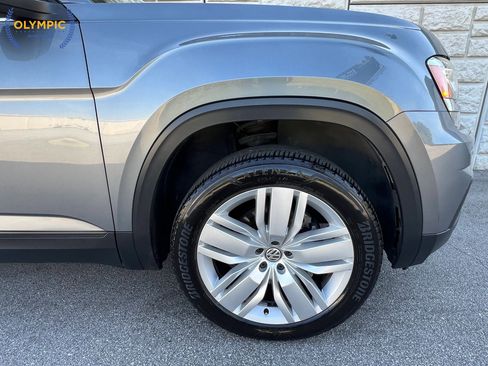 Used 2019 Volkswagen Atlas SE w/ Panoramic Sunroof Package image 11