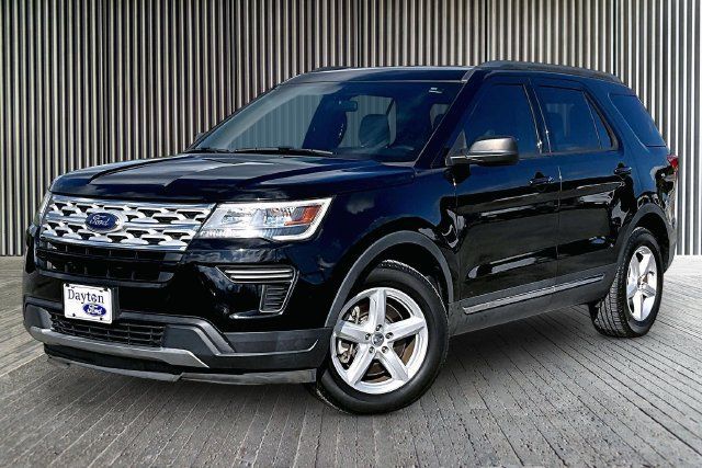 Used 2018 Ford Explorer XLT FWD image 1