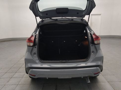 Used 2021 Nissan Kicks SR w/ SR Premium Package FWD image 29