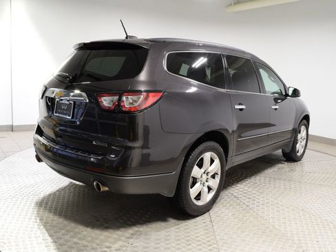 Used 2017 Chevrolet Traverse Premier image 3