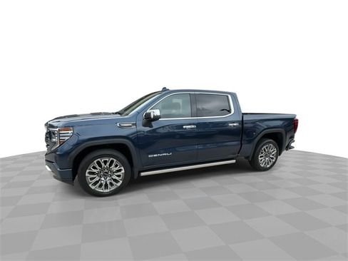 Used 2023 GMC Sierra 1500 Denali Ultimate image 7