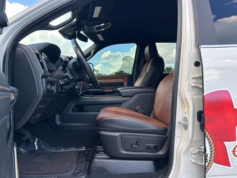Used 2023 RAM 2500 Limited AWD/4WD image 31