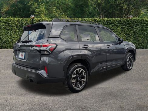 Certified 2025 Subaru Forester AWD/4WD image 4