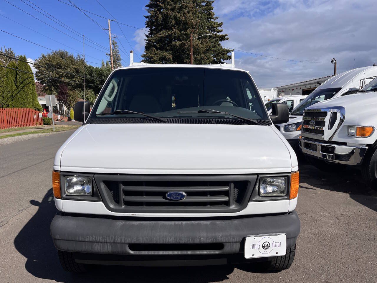 Used 2003 Ford E-350 and Econoline 350 Extended Super Duty RWD image 8