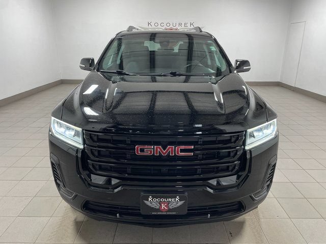 Used 2023 GMC Acadia SLE w/ Elevation Edition AWD/4WD image 2