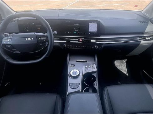 Certified 2026 Kia Sportage SX Prestige AWD/4WD image 9