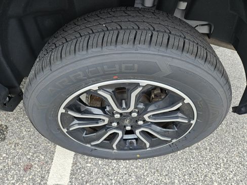 Used 2022 Ford Maverick Lariat w/ Lariat Luxury Package FWD image 14