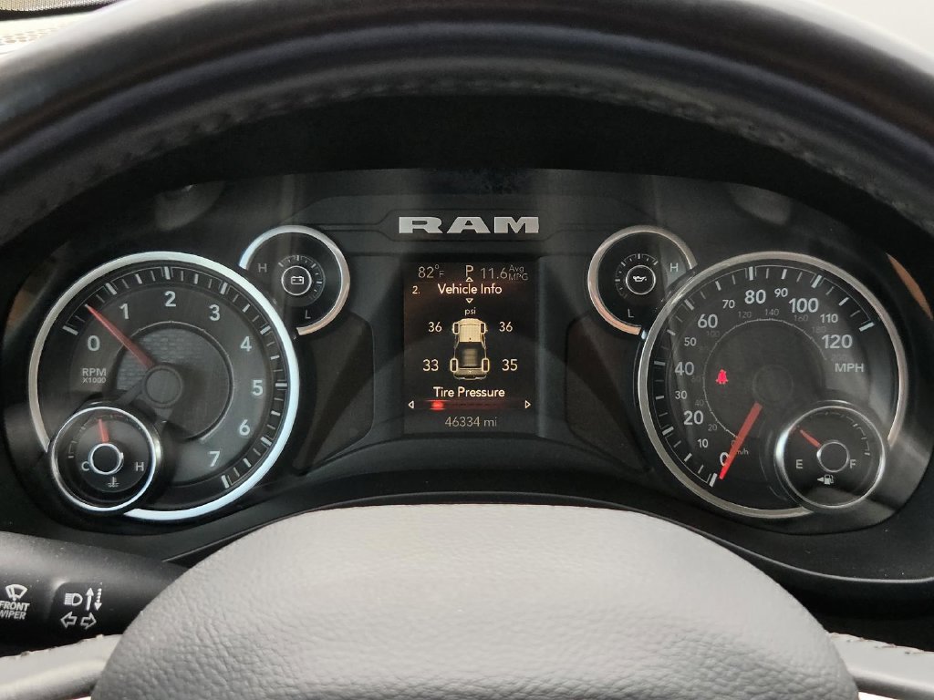 Used 2019 RAM 1500 Big Horn RWD image 33