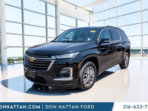 Used 2023 Chevrolet Traverse LT AWD/4WD image 29