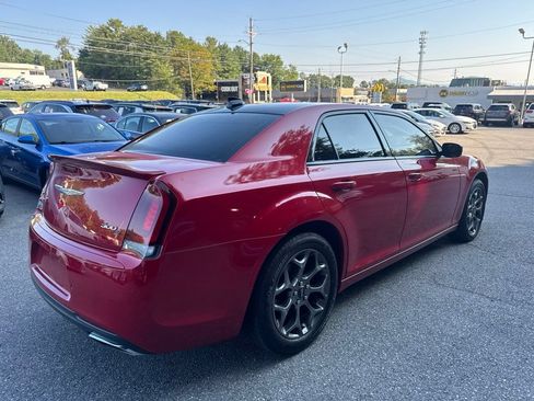 Used 2015 Chrysler 300 S w/ 300S Premium Group AWD/4WD image 6
