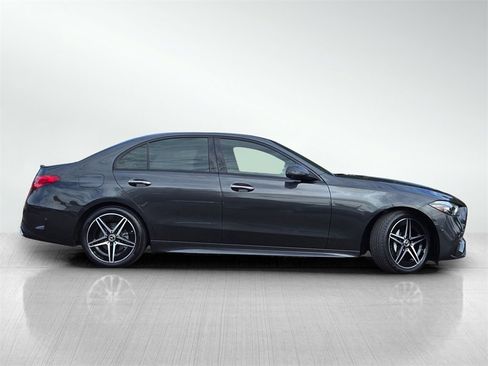 Used 2023 Mercedes-Benz C 300 Sedan image 3