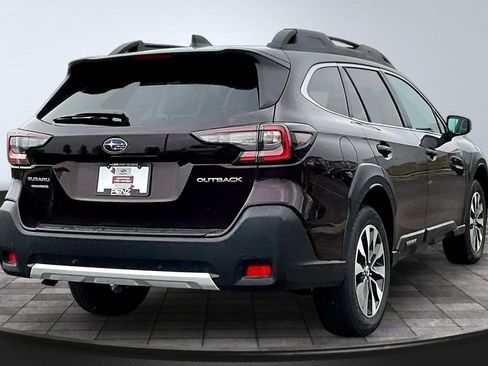 Used 2024 Subaru Outback Limited AWD/4WD image 6