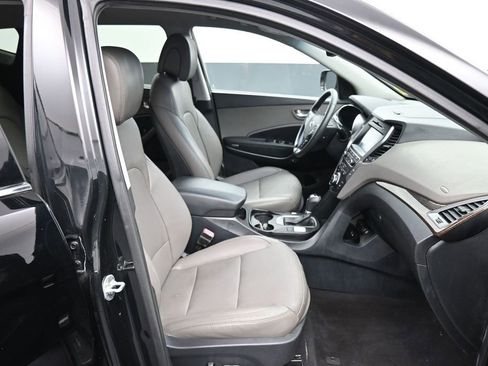 Used 2017 Hyundai Santa Fe Sport AWD/4WD image 24