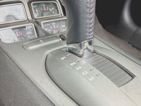 Used 2012 Chevrolet Camaro SS RWD image 25