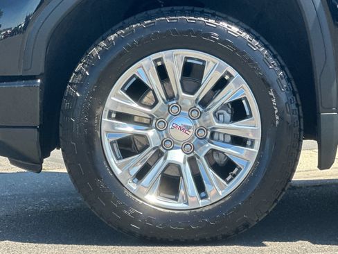 Used 2024 GMC Sierra 1500 Denali AWD/4WD image 32