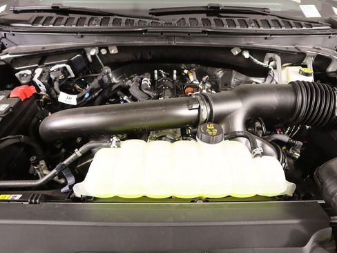 New 2026 Lincoln Navigator L Black Label AWD/4WD image 21