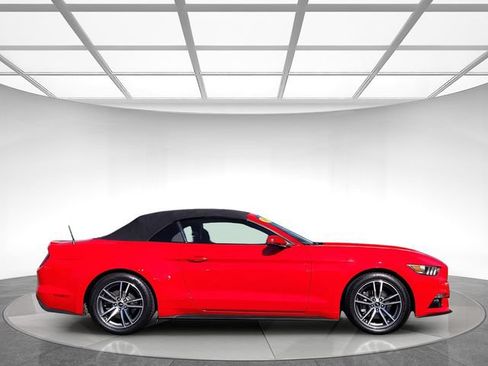 Used 2017 Ford Mustang Premium RWD image 3