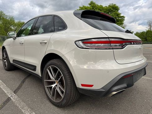 Used 2024 Porsche Macan AWD/4WD image 2