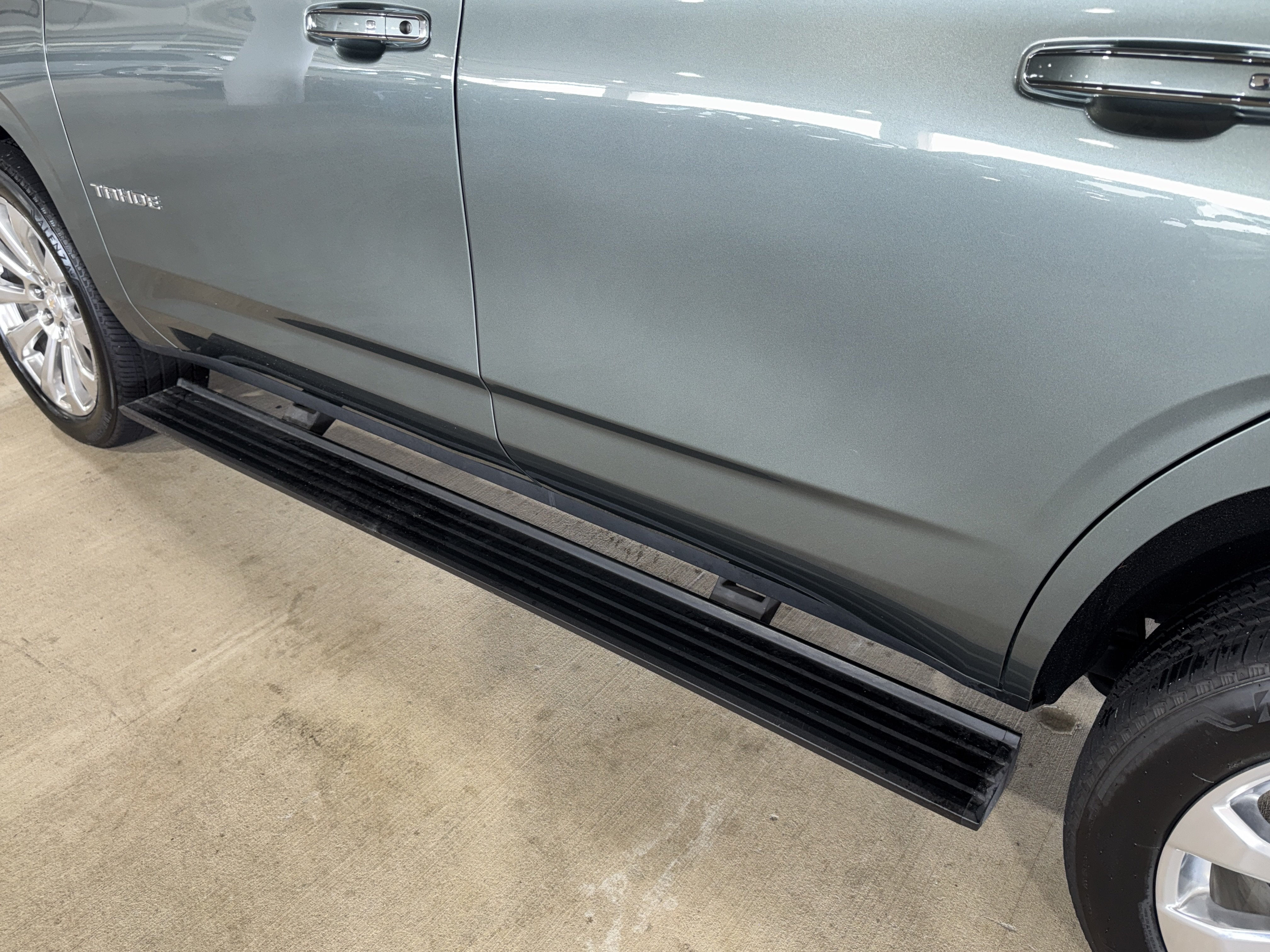 Used 2023 Chevrolet Tahoe Premier RWD image 40