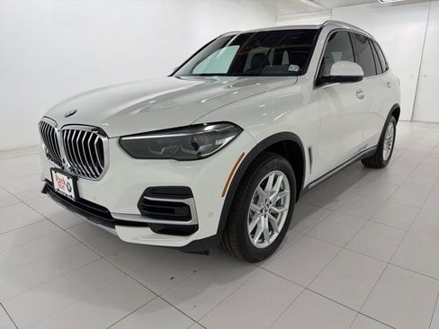 Certified 2023 BMW X5 xDrive40i w/ Premium Package AWD/4WD image 1