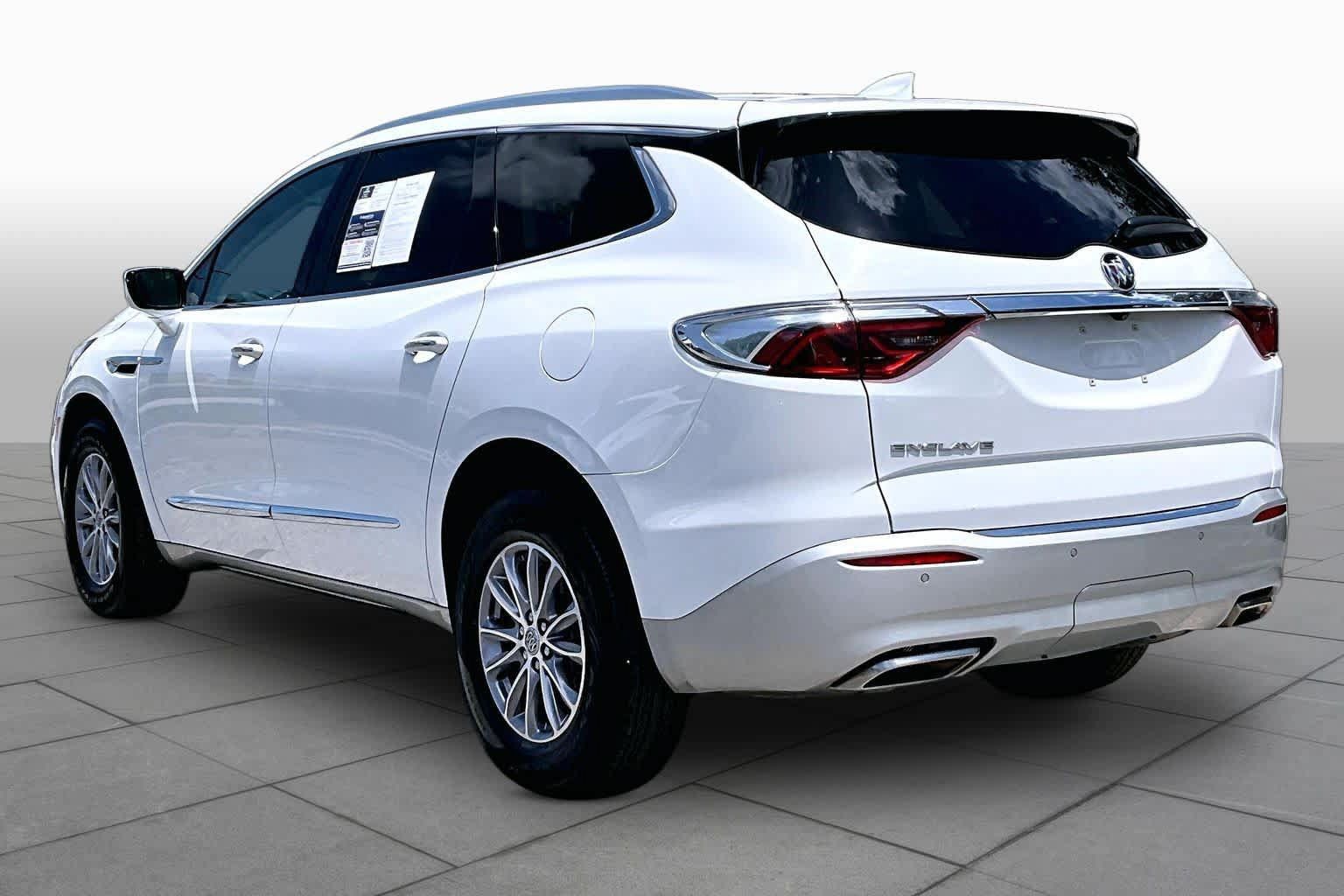Used 2023 Buick Enclave Essence FWD image 23