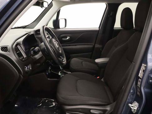 Used 2020 Jeep Renegade Altitude w/ UConnect 8.4 Nav Group image 16