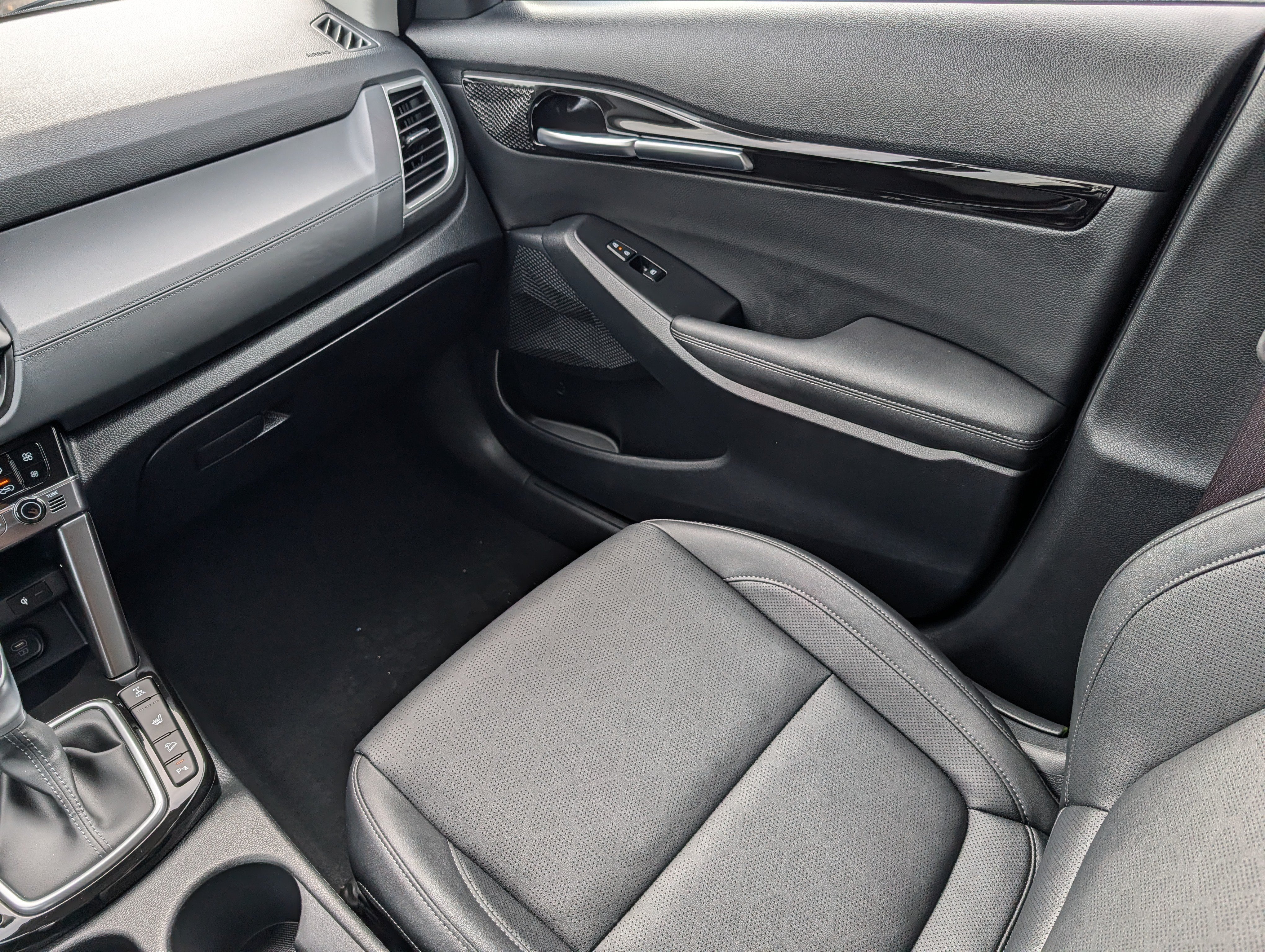 Certified 2026 Kia Seltos EX w/ EX Sunroof Package AWD/4WD image 11