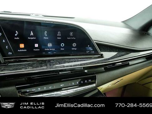 Used 2022 Cadillac Escalade ESV Premium Luxury image 13