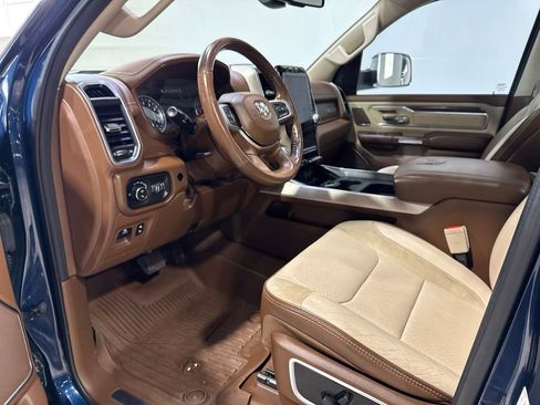 Used 2019 RAM 1500 Laramie AWD/4WD image 28
