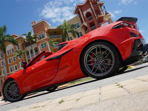 Used 2024 Chevrolet Corvette Z06 w/ Stealth Interior Trim Package RWD image 39