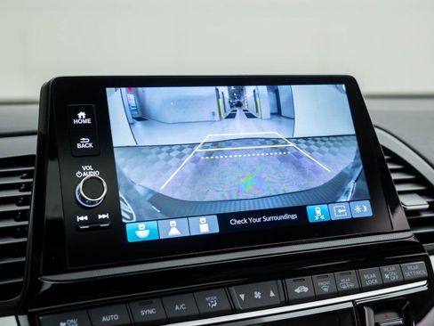 New 2026 Honda Odyssey Touring image 27