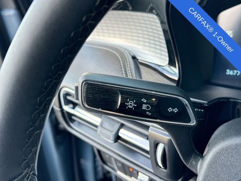 Used 2025 Lincoln Corsair AWD w/ Equipment Group 101A image 27