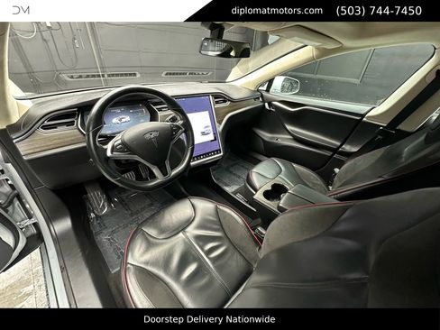 Used 2014 Tesla Model S P85 image 17