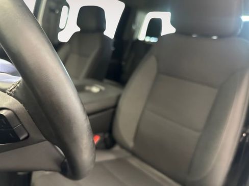 Used 2025 GMC Sierra 1500 SLE AWD/4WD image 9