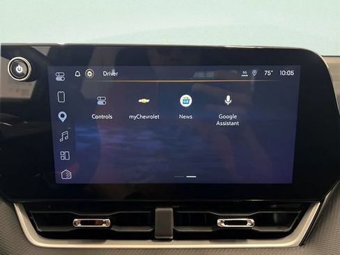 Certified 2025 Chevrolet Equinox LT FWD image 22