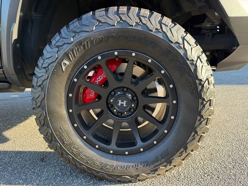 Used 2023 RAM 1500 TRX w/ TRX Level 2 Equipment Group AWD/4WD image 18