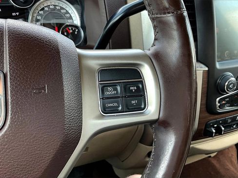 Used 2016 RAM 3500 Laramie image 20