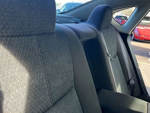 Used 2015 Nissan Sentra SR image 26