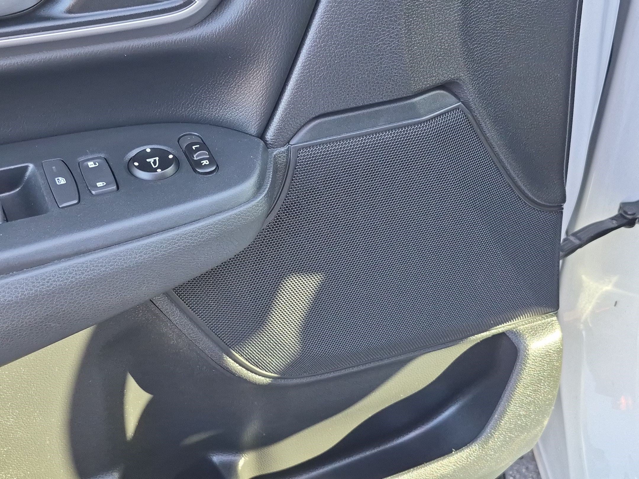 Used 2020 Honda CR-V EX-L image 15