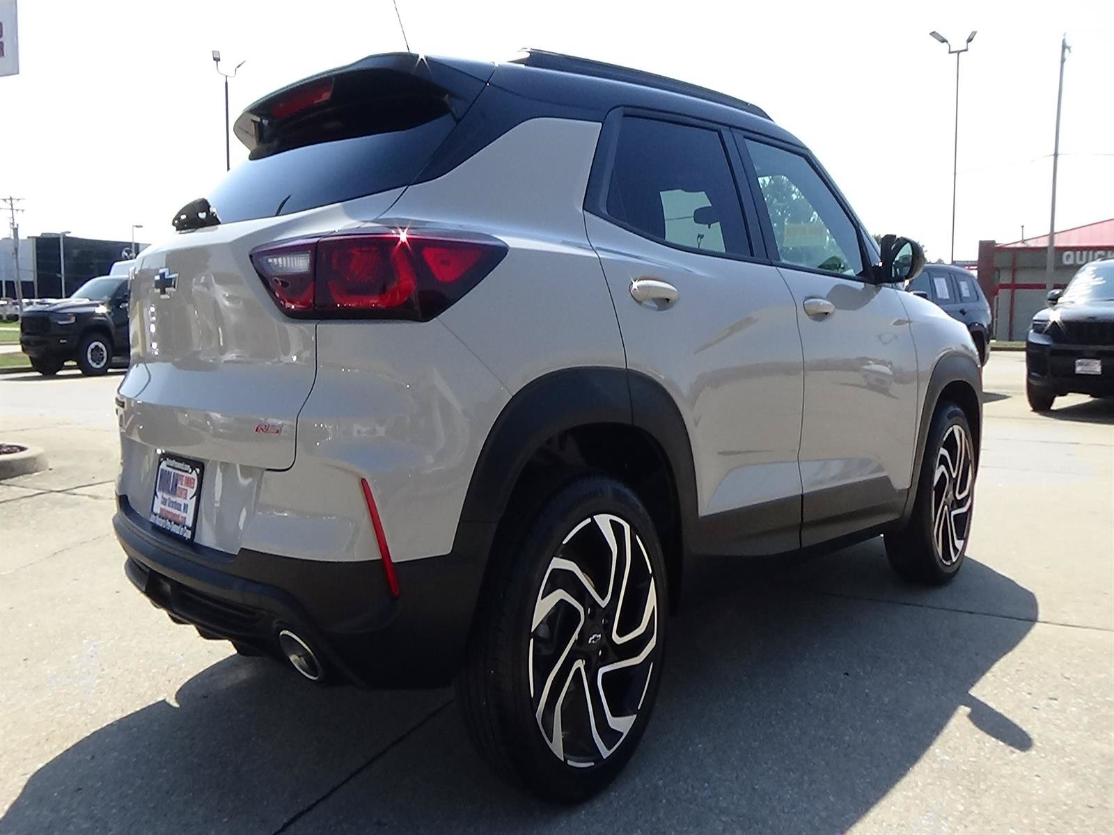 Used 2026 Chevrolet TrailBlazer RS AWD/4WD image 6