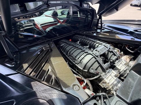 Used 2024 Chevrolet Corvette Z06 RWD image 46